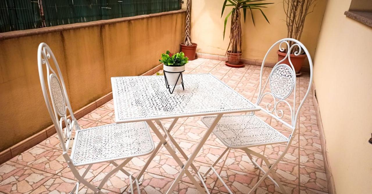 Domumontegrappa - Appartamento Indipendente Con Giardino - Sestu Εξωτερικό φωτογραφία